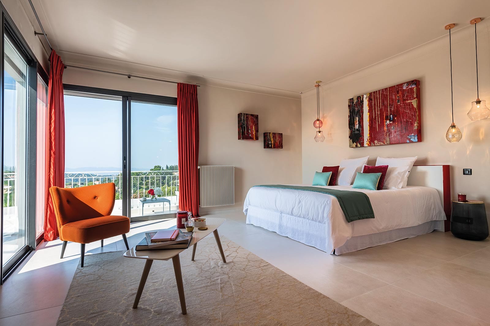 Lumière de Verre suite — bedroom