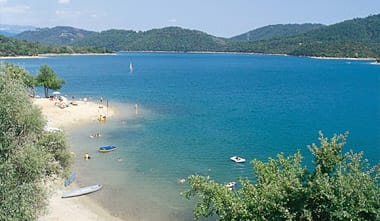 Saint-Cassien lake